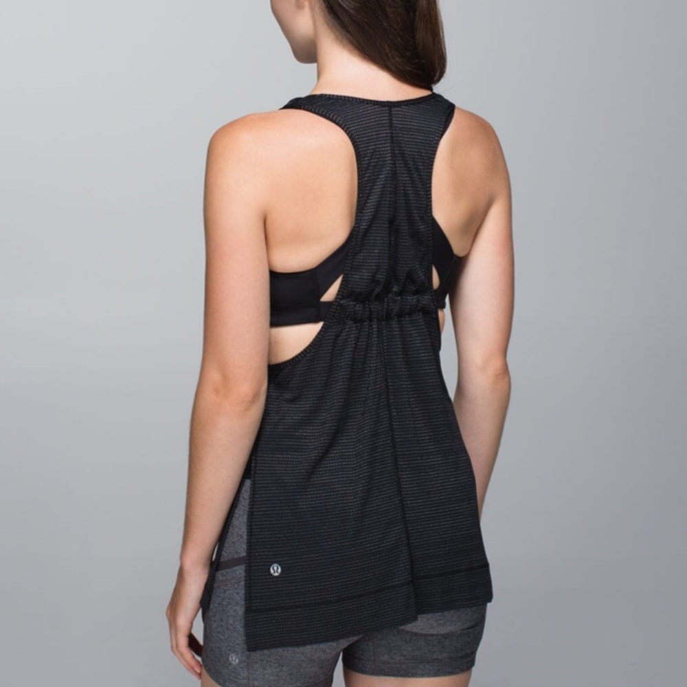 Lululemon Black Stash It Tank size 6